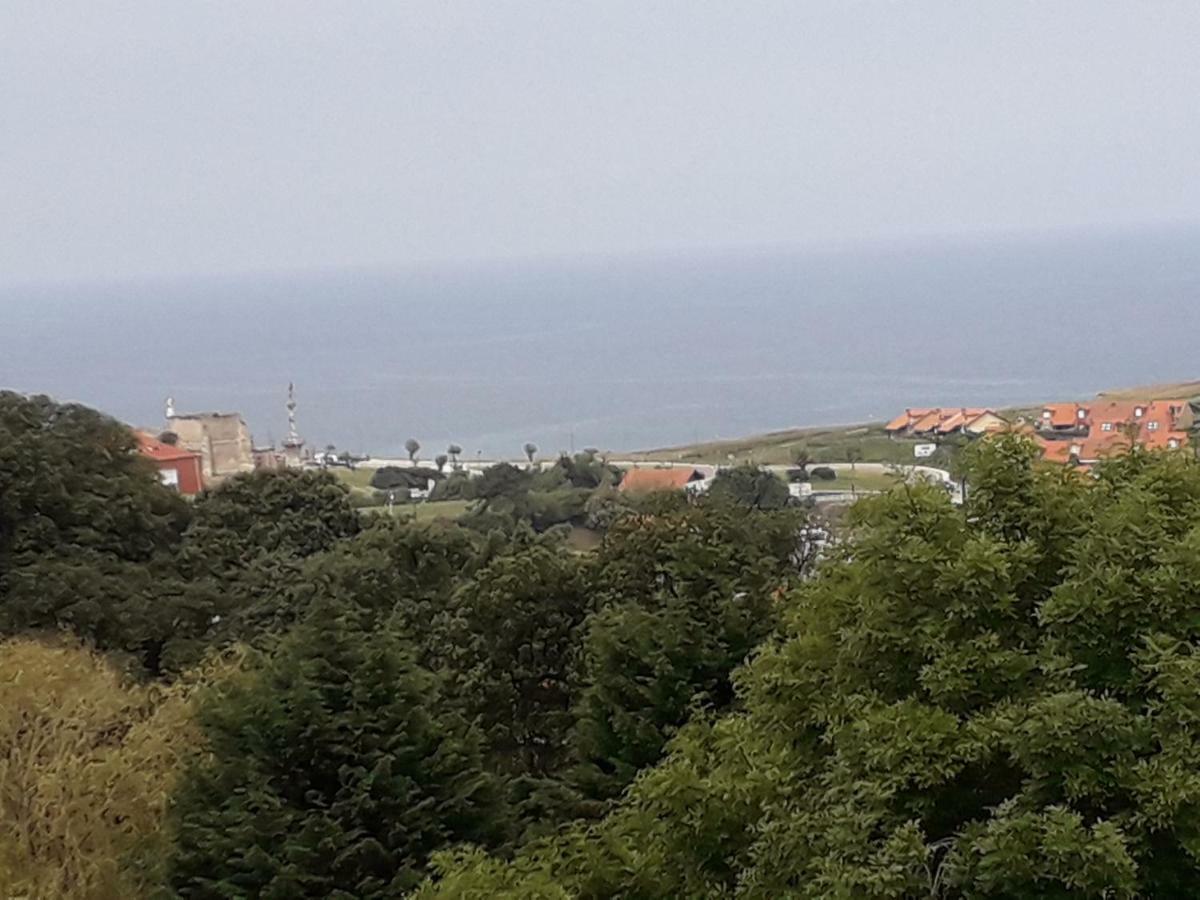 Apartamentos Mar Comillas Luaran gambar