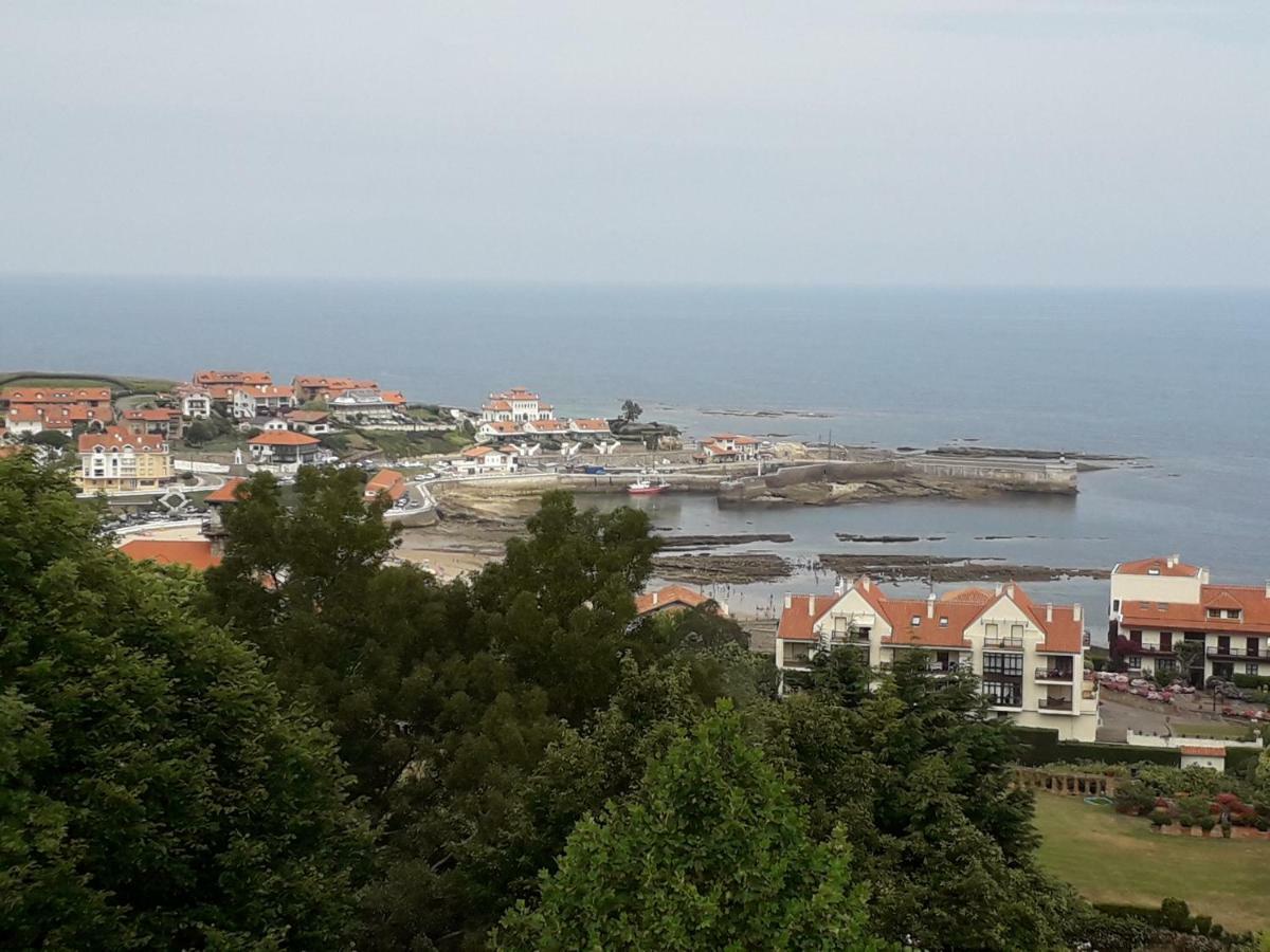 Apartamentos Mar Comillas Luaran gambar